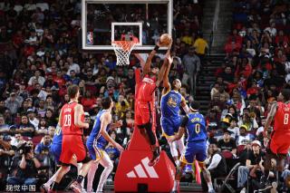 库里的出现 库里的出现