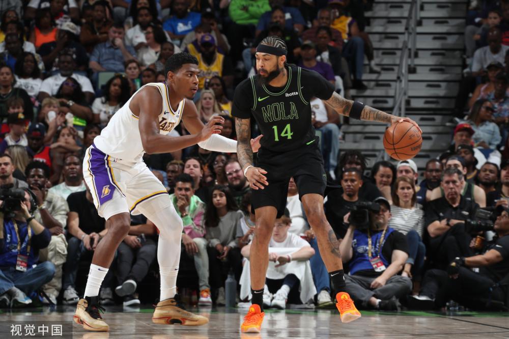 与社会背景 与社会背景