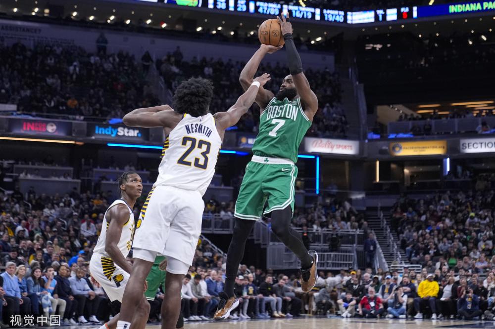 马莱莱与英 马莱莱与英