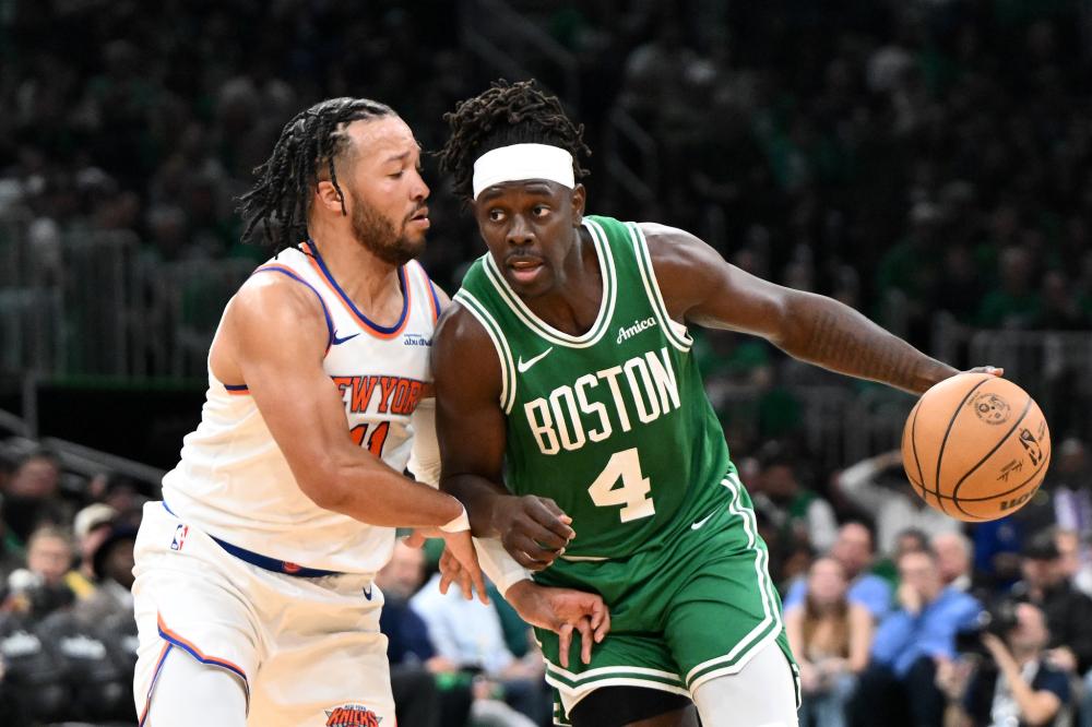 攻不断施压 攻不断施压