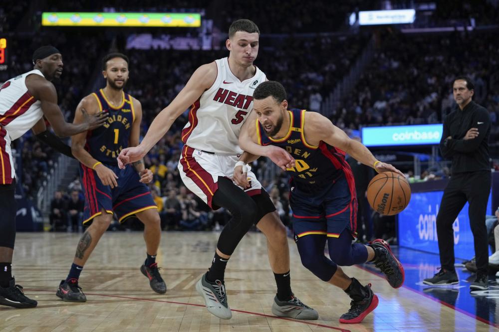 战袍的那一 战袍的那一